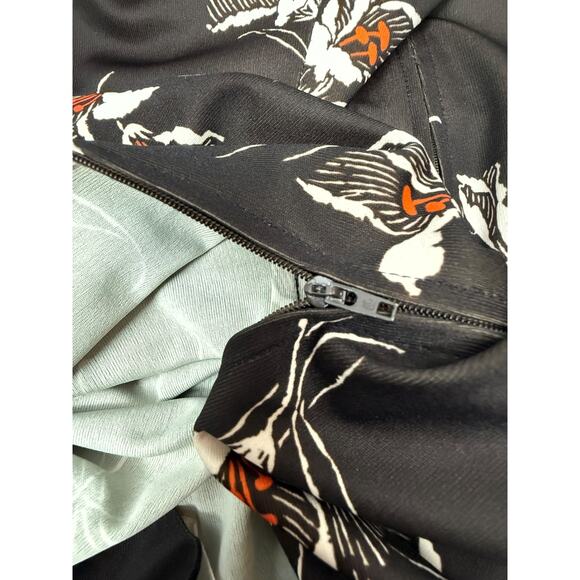 1960's hand made trippy Lily flower on black blouse - Picture 5 of 7